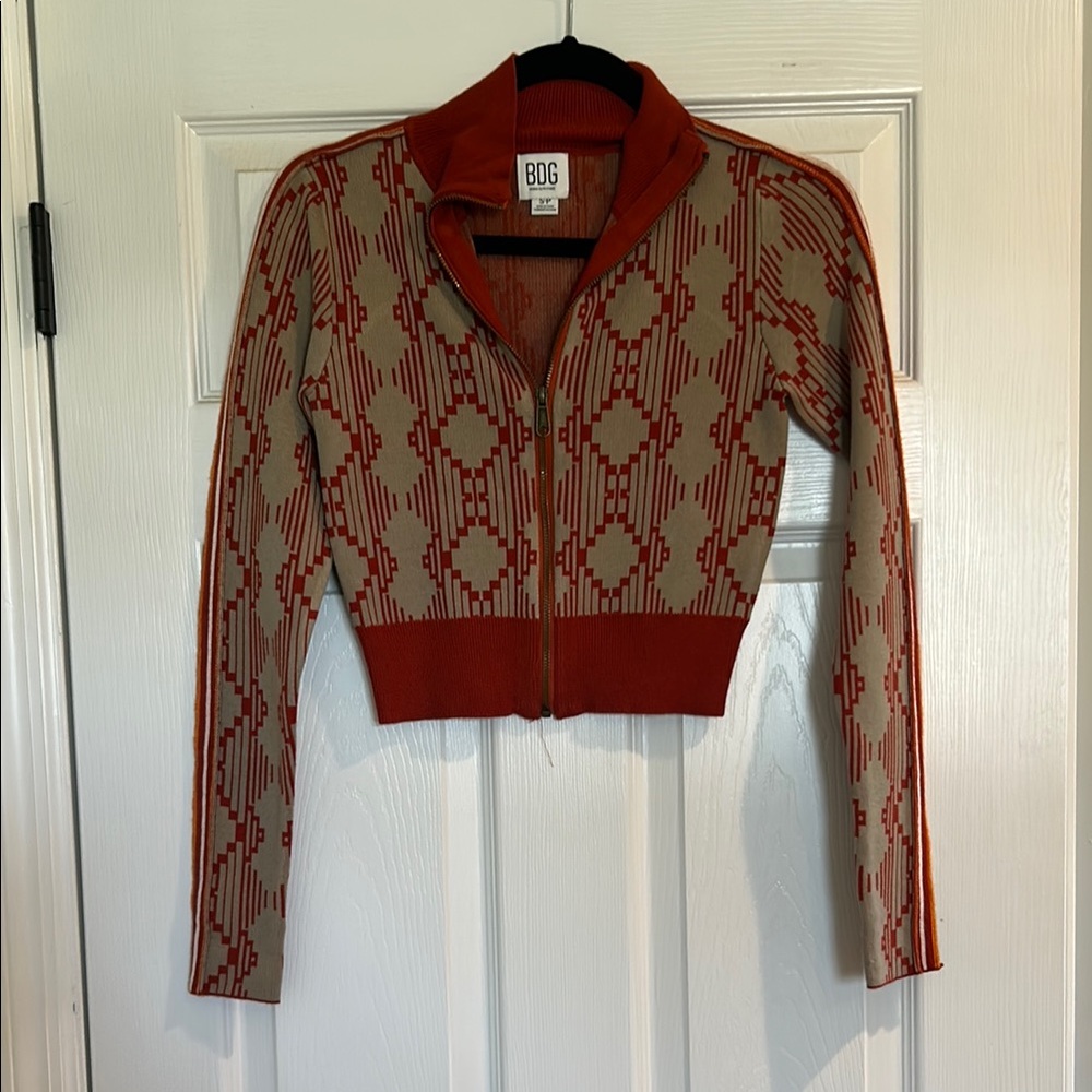 Urban Outfitters BDG Red and Beige Patterned Cropped Zip-Up Sweater